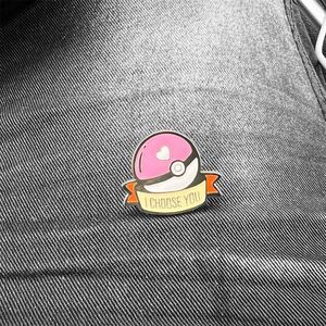 5/$25 - Pink Heart "I Choose You" Pokeball Enamel Pin Collectible Badge